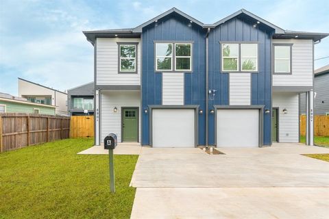Photo of 890 Lucky Street #A, Houston, TX 77088 (MLS # 53357519) Photo of 890 Lucky Street #A, Houston, TX 77088 (MLS # 53357519)
