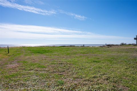 975 Marjorie Gilchrist TX 77617