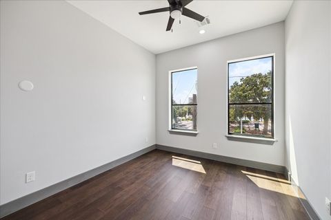 Tiny photo for 2321 Tuam Street, Houston, TX 77004 (MLS # 98816350)