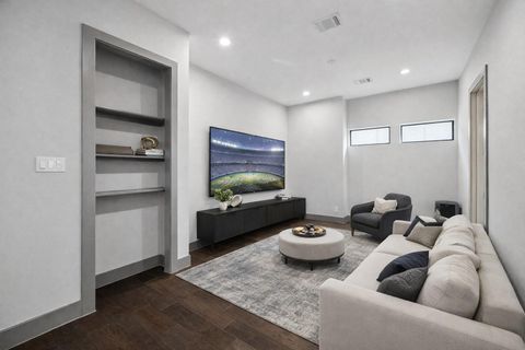 Tiny photo for 2321 Tuam Street, Houston, TX 77004 (MLS # 98816350)