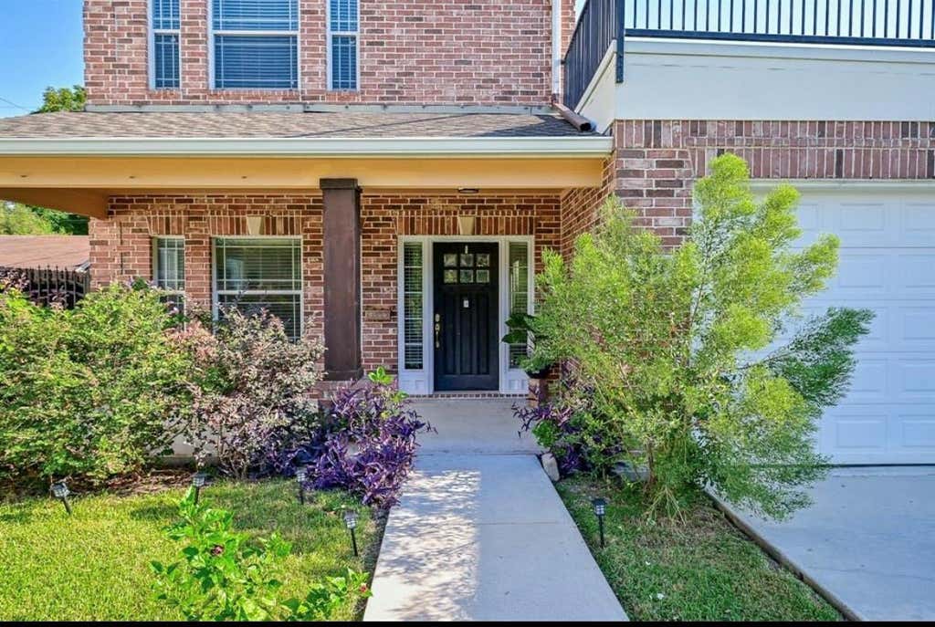 Photo of 4433 Pease St, Houston, TX 77023 (MLS # 63826057)