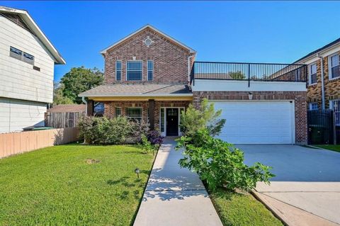 Photo of 4433 Pease St, Houston, TX 77023 (MLS # 63826057)