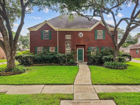 Homes For Sale - 11807 Mighty Redwood Drive<br/> Houston, TX 77059