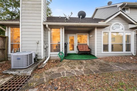 Tiny photo for 2334 Everest Way, Houston, TX 77339 (MLS # 66855133)