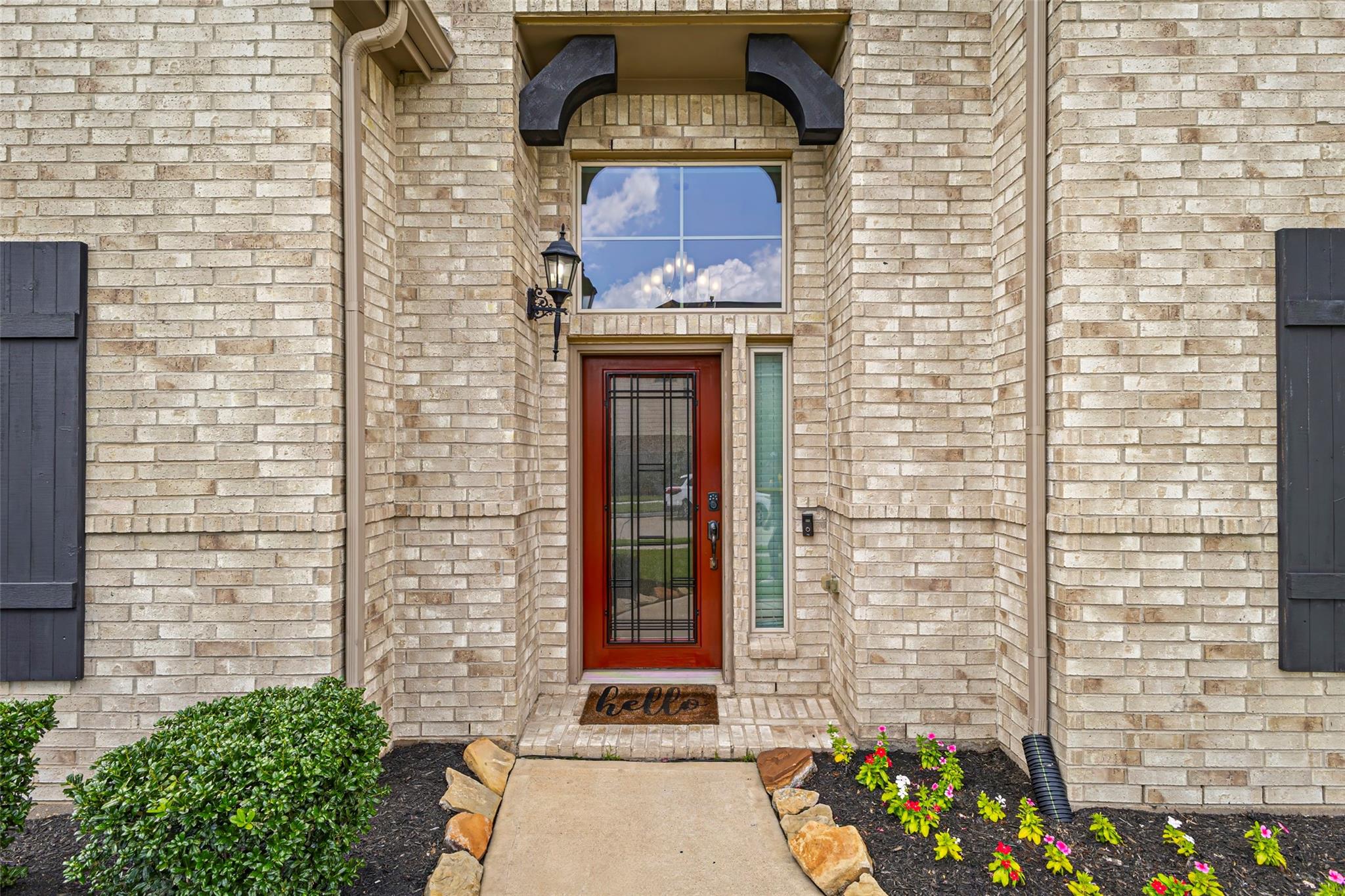 7823 Leighton Trail