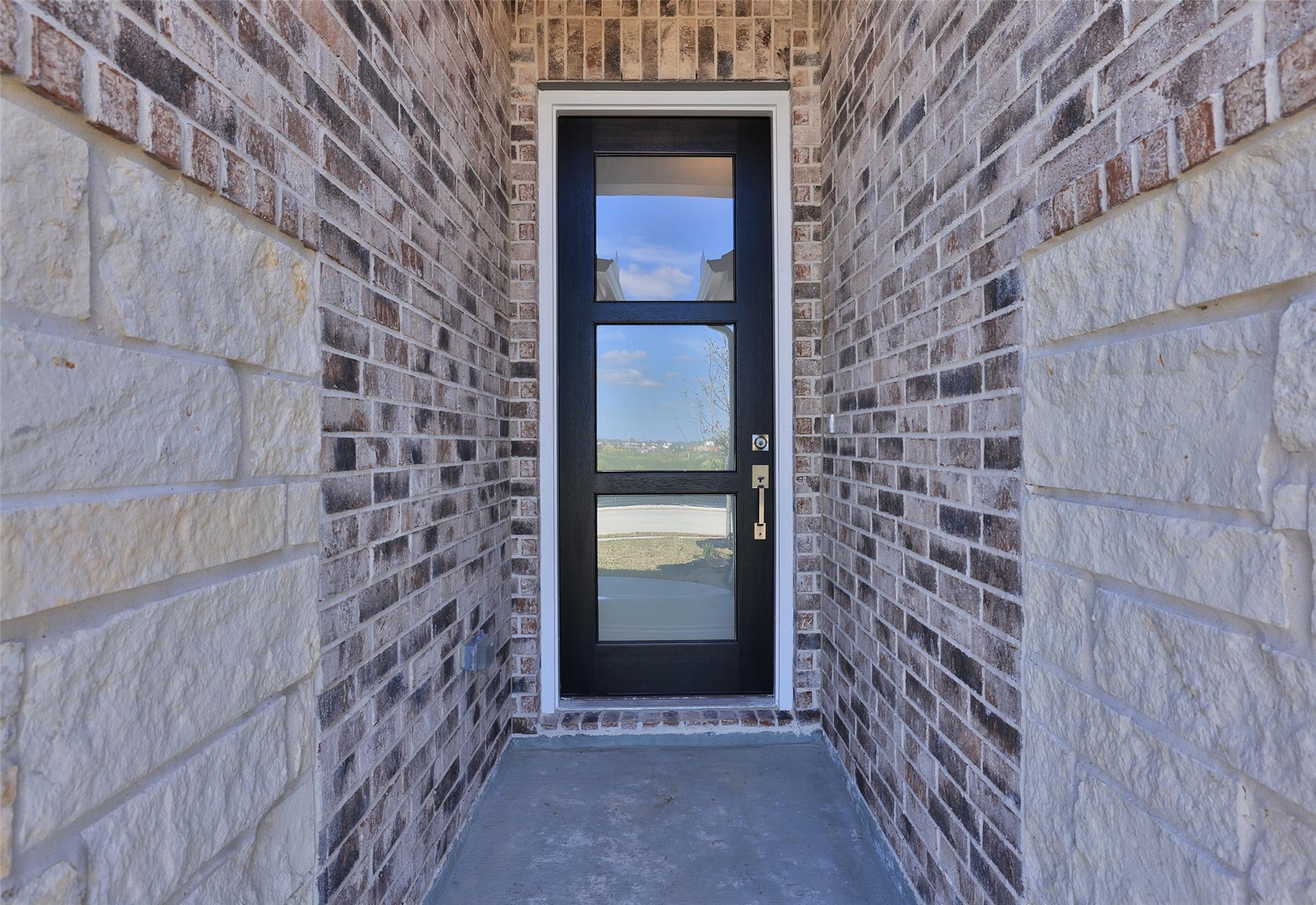 1526 Waterway Reach Drive