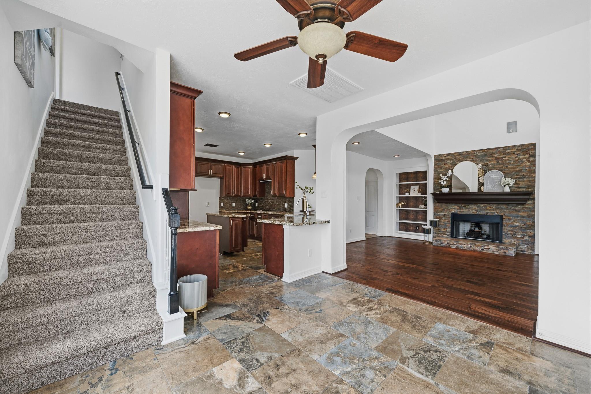 7211 Savannah Glen Lane