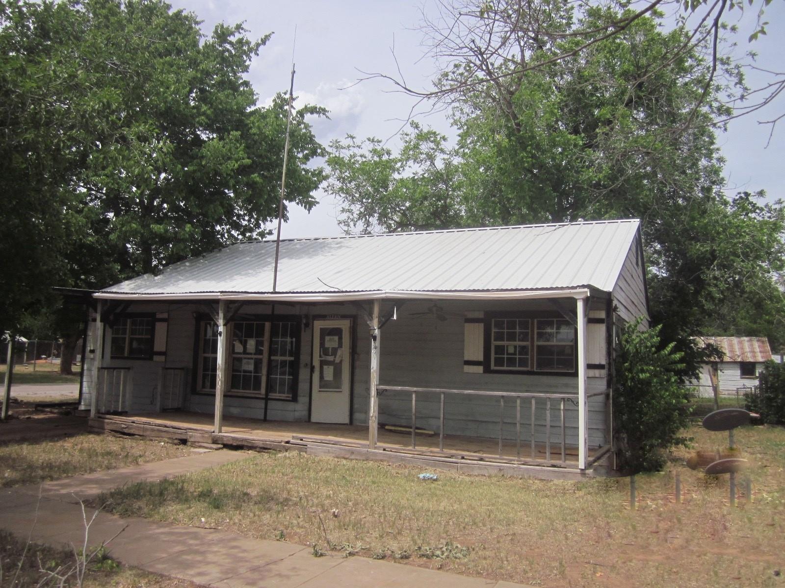 401 Avenue F SE