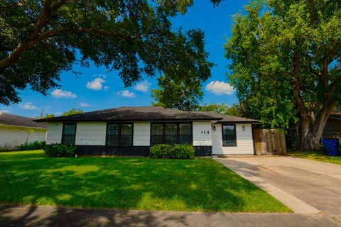 Photo of 114 S Ringgold Street, West Columbia, TX 77486 (MLS # 32936580)