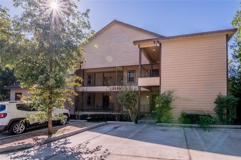 Photo of 1239 20th Street #A, Huntsville, TX 77340 (MLS # 57905598)