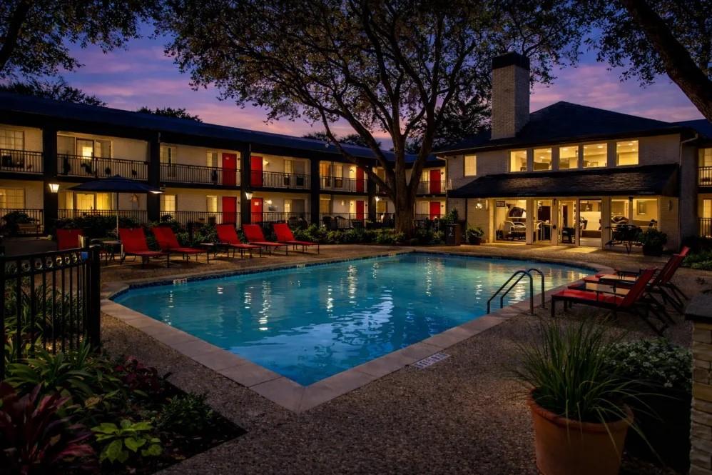 2815 Greenridge Drive 2-149