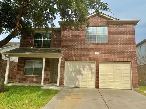 Photo of 10623 Sugar Trace Drive, Sugar Land, TX 77498 (MLS # 30829876)