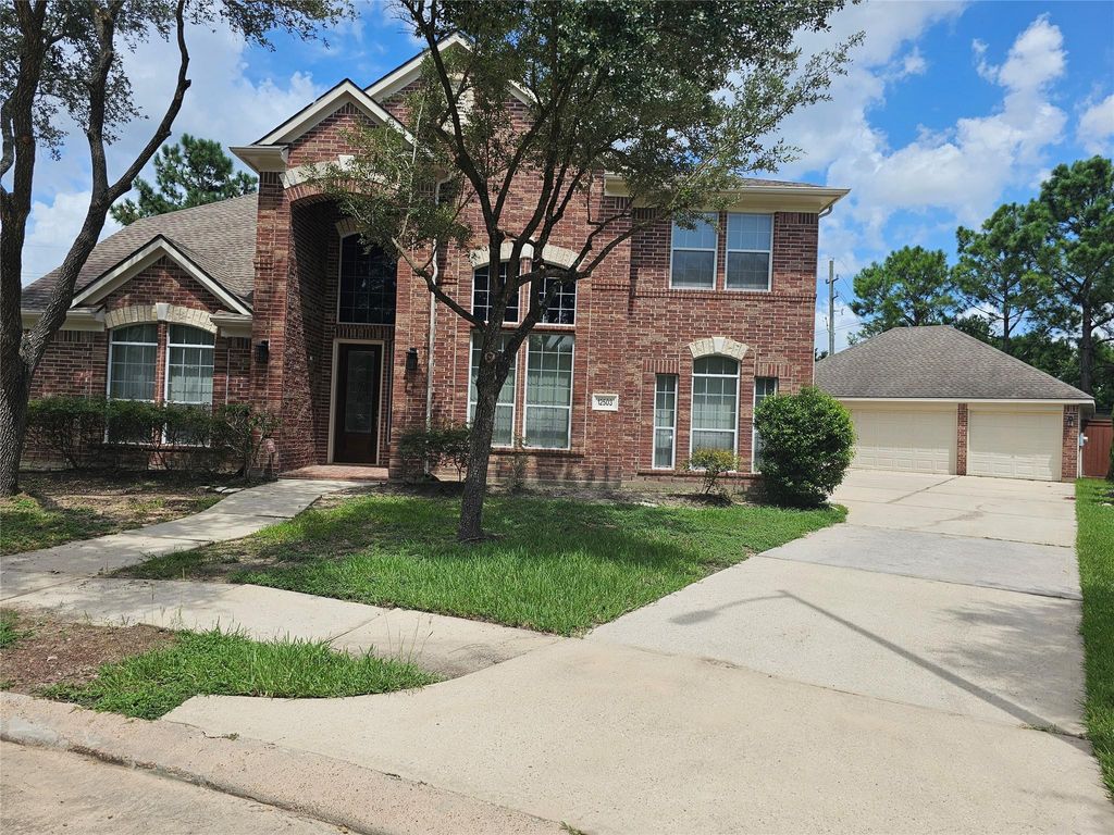 Photo of 12503 Rosewood Way Lane, Houston, TX 77041 (MLS # 11176257)