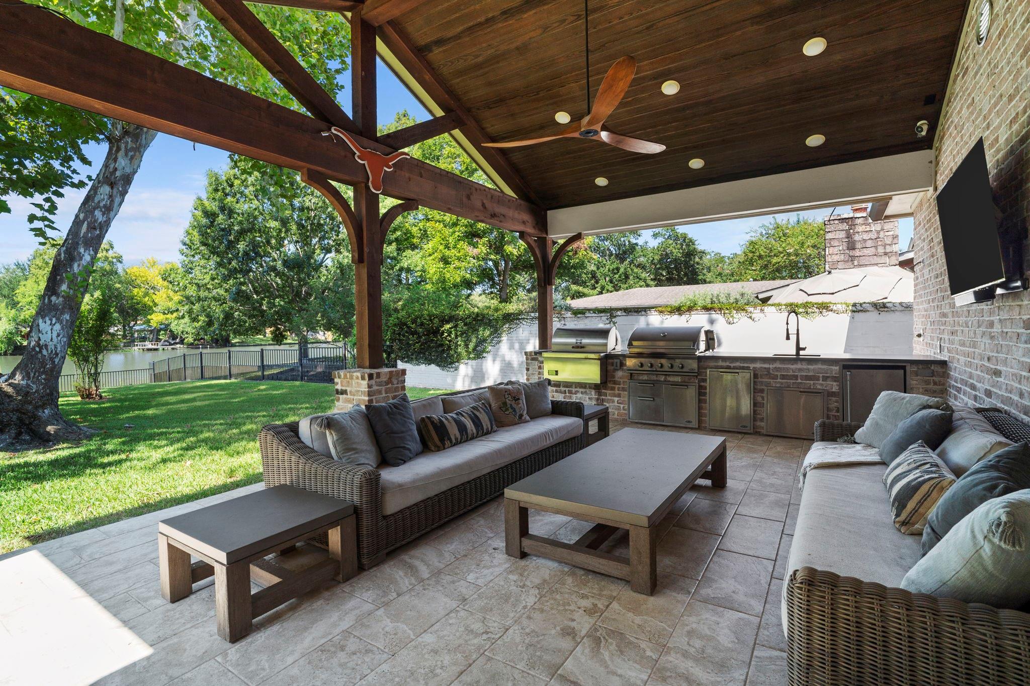 706 Oyster Creek Drive