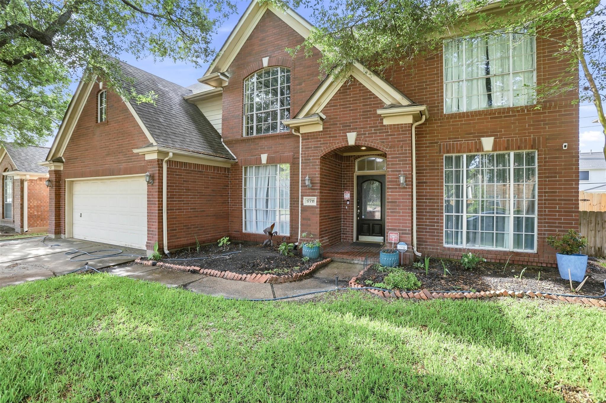 17711 Scenic Oaks Drive