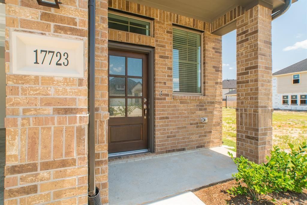 Photo of 17723 Tree Of Heaven, Conroe, TX 77385 (MLS # 84771532)