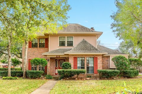 Apartment For Sale - 212 Any Way Street<br/> Lake Jackson, TX 77566