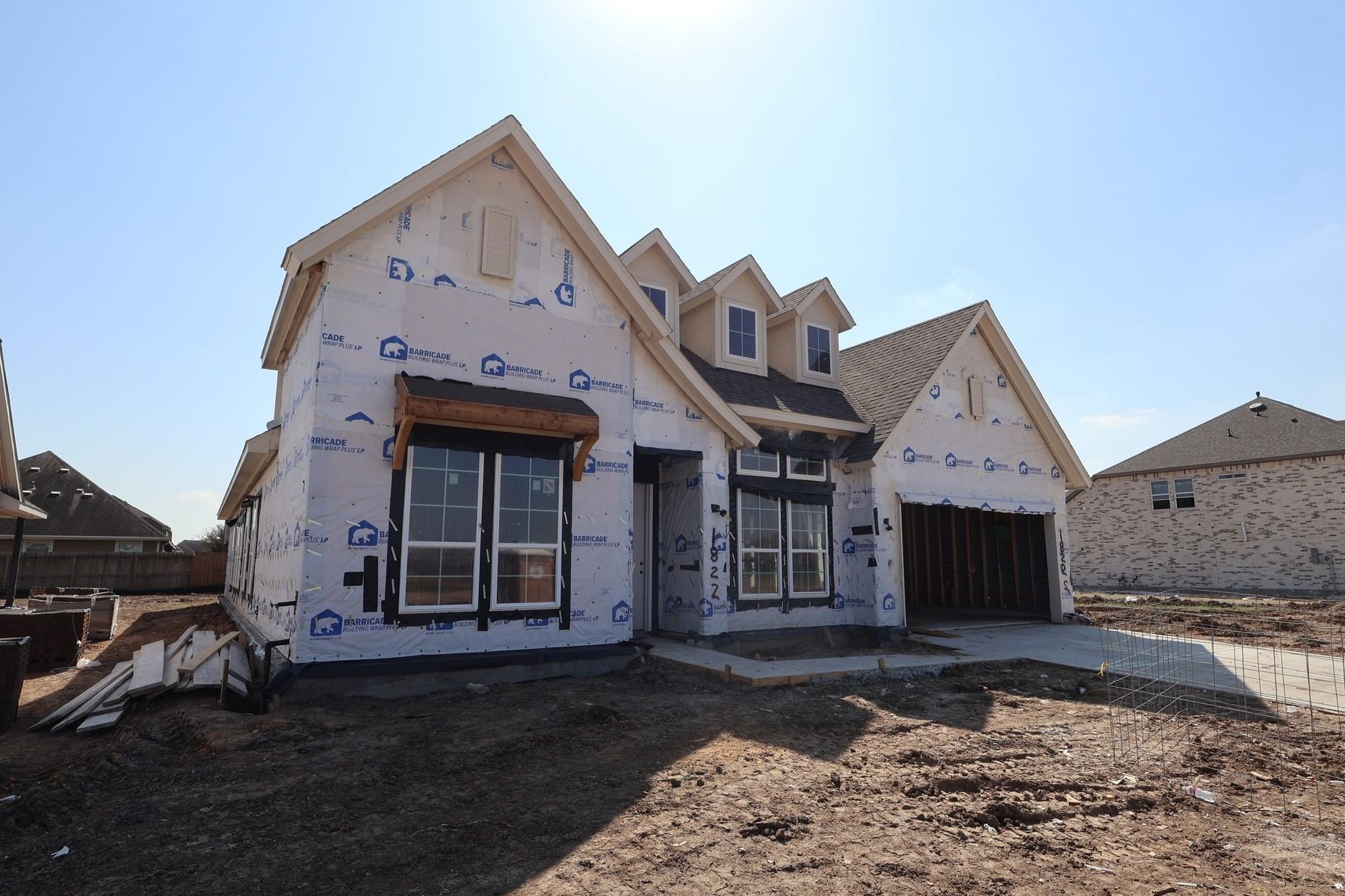 1822 S Wildflower Drive