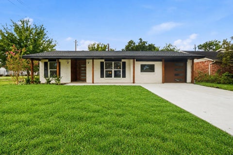 Photo of 1903 Sedgie Drive, Houston, TX 77080 (MLS # 52370869)