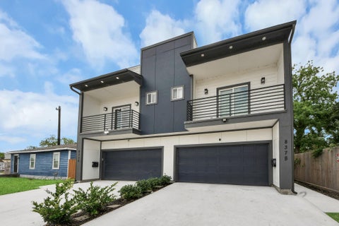 Photo of 837 W Little York Road, Houston, TX 77091 (MLS # 56443172)