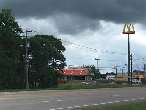Vacant Land For Sale - 908 S Columbia Drive<br/> West Columbia, TX 77486