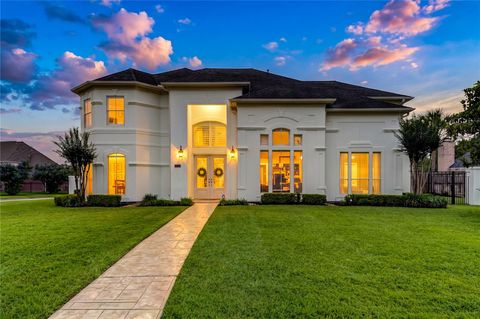 Photo of 5403 Sundowner Court, Houston, TX 77041 (MLS # 26807242)
