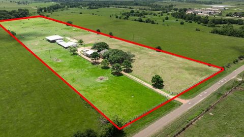 10306 Schmidt Road Waller TX 77484