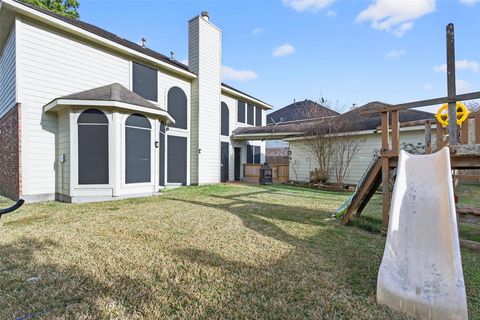 Tiny photo for 13835 Bentpath Drive, Houston, TX 77014 (MLS # 39500535)