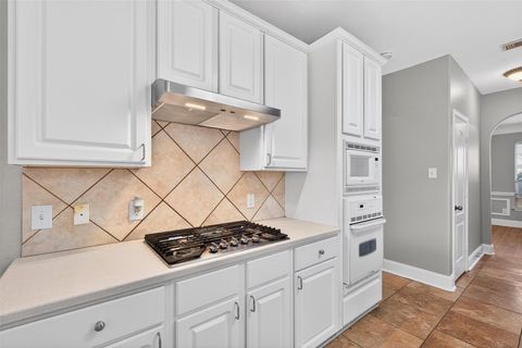 Tiny photo for 13835 Bentpath Drive, Houston, TX 77014 (MLS # 39500535)