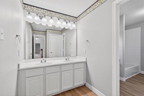 Tiny photo for 13835 Bentpath Drive, Houston, TX 77014 (MLS # 39500535)