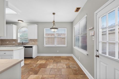 Tiny photo for 13835 Bentpath Drive, Houston, TX 77014 (MLS # 39500535)