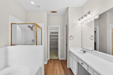 Tiny photo for 13835 Bentpath Drive, Houston, TX 77014 (MLS # 39500535)