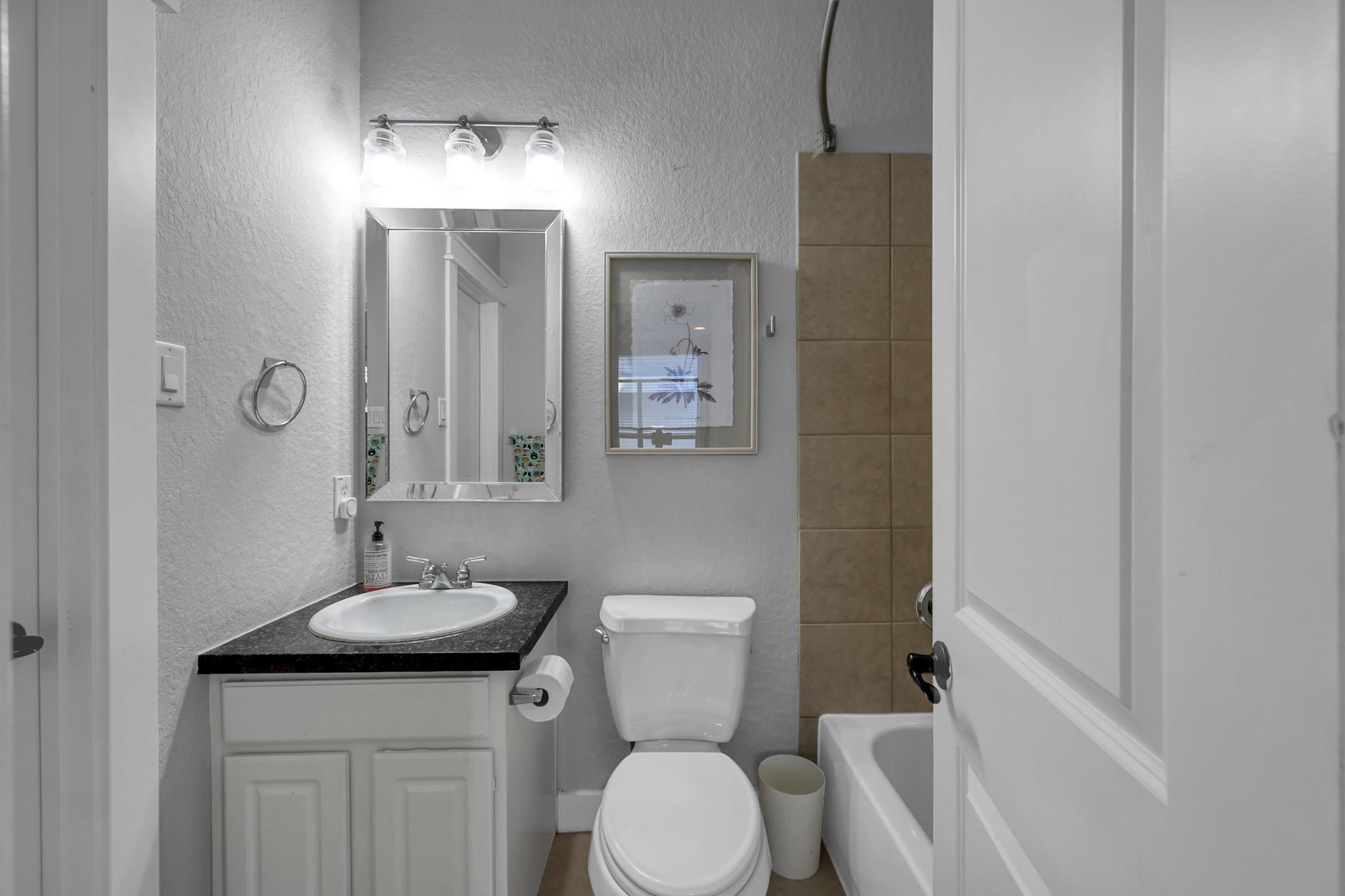 1328 W 23rd Street A