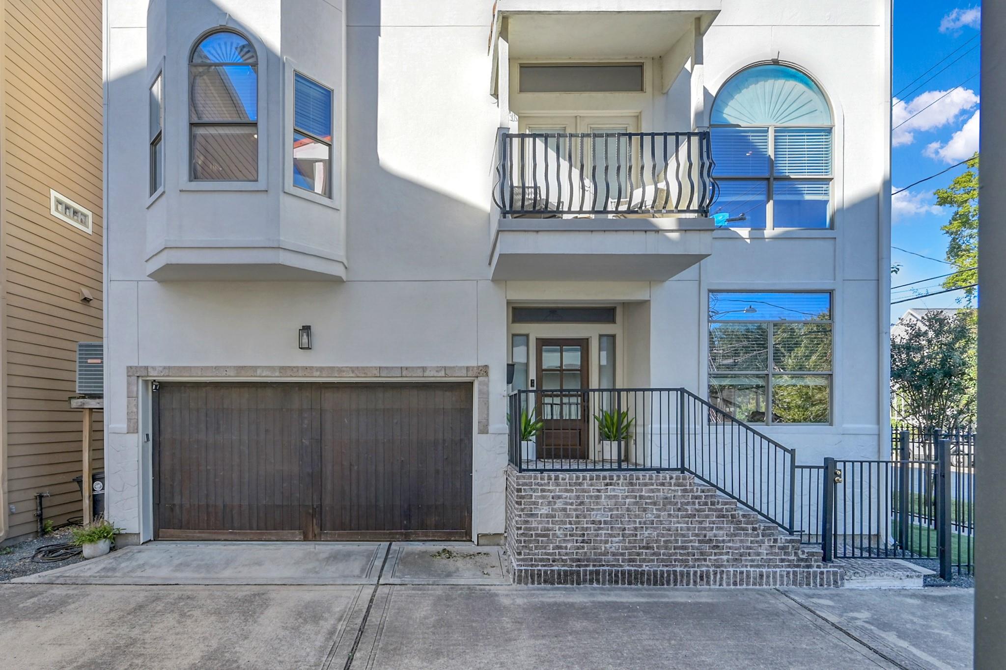 1328 W 23rd Street A