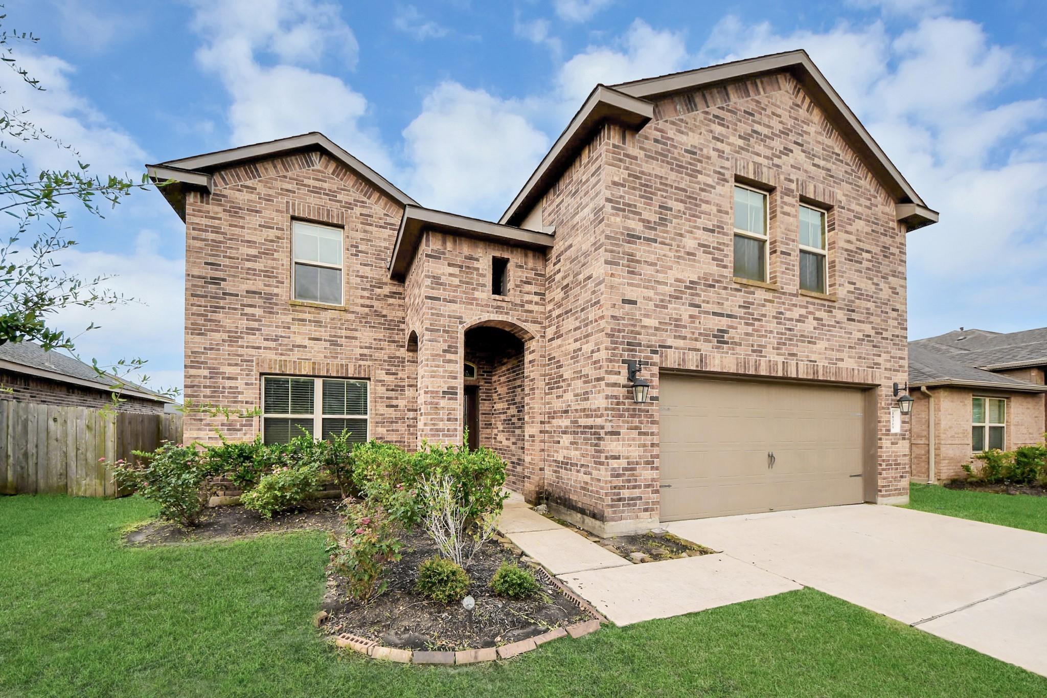 18319 Pin Oak Lake Drive
