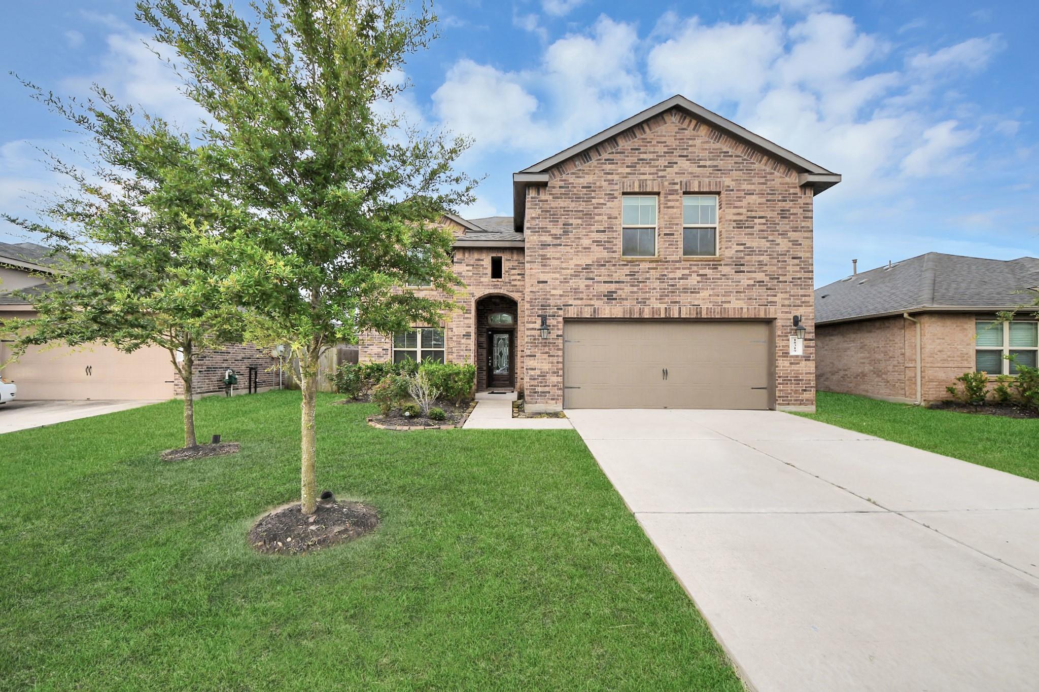 18319 Pin Oak Lake Drive
