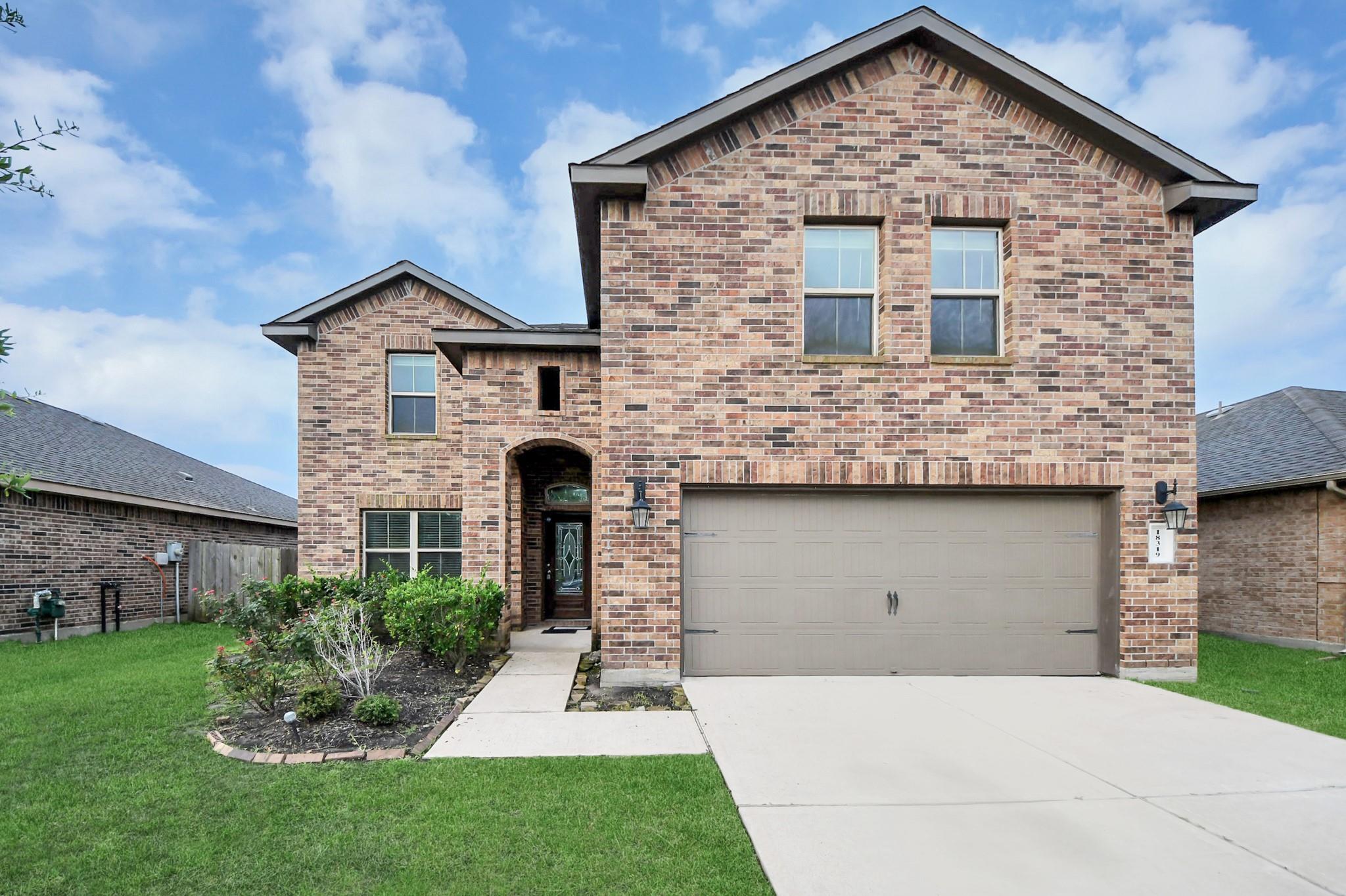 18319 Pin Oak Lake Drive