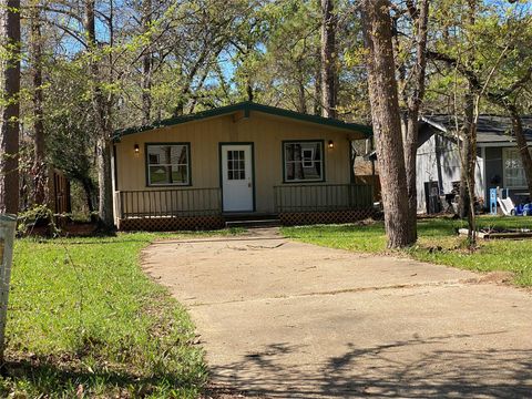 Homes For Rent - 28613 Netawaka Ct<br/> San Jacinto County, Huntsville, TX 77340