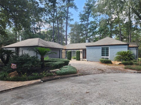 Photo of 3102 Breezy Pines Court, Houston, TX 77339 (MLS # 4879287)