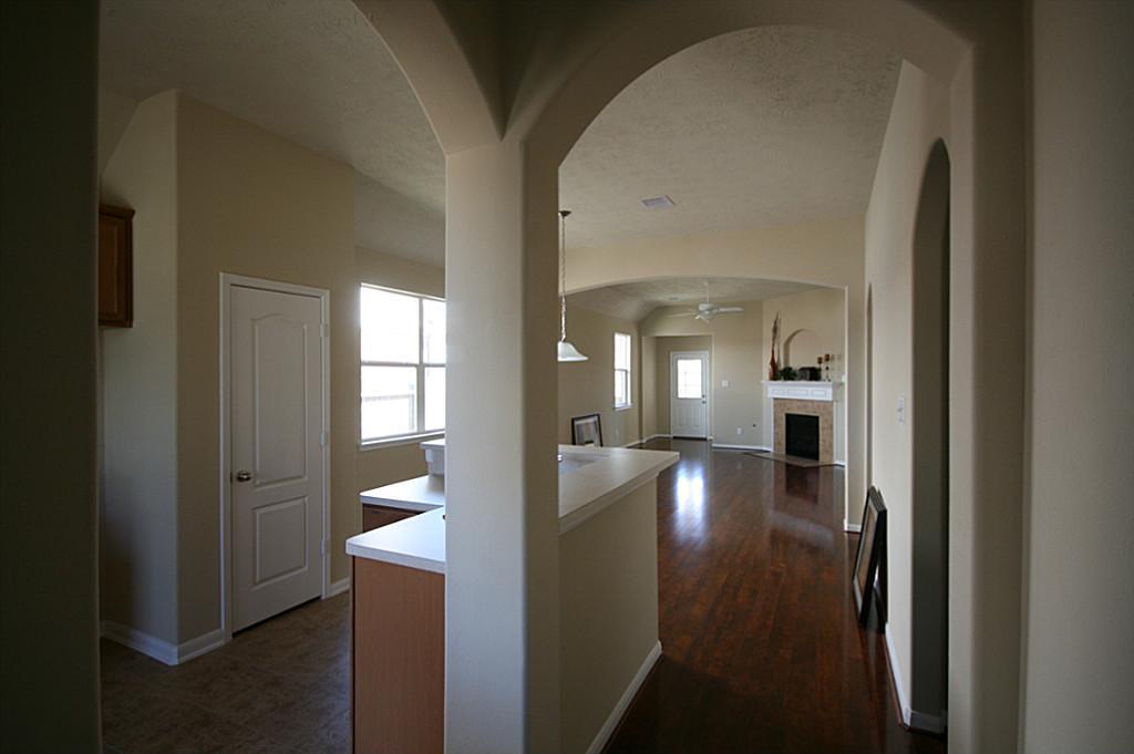 24547 Foxberry Glen