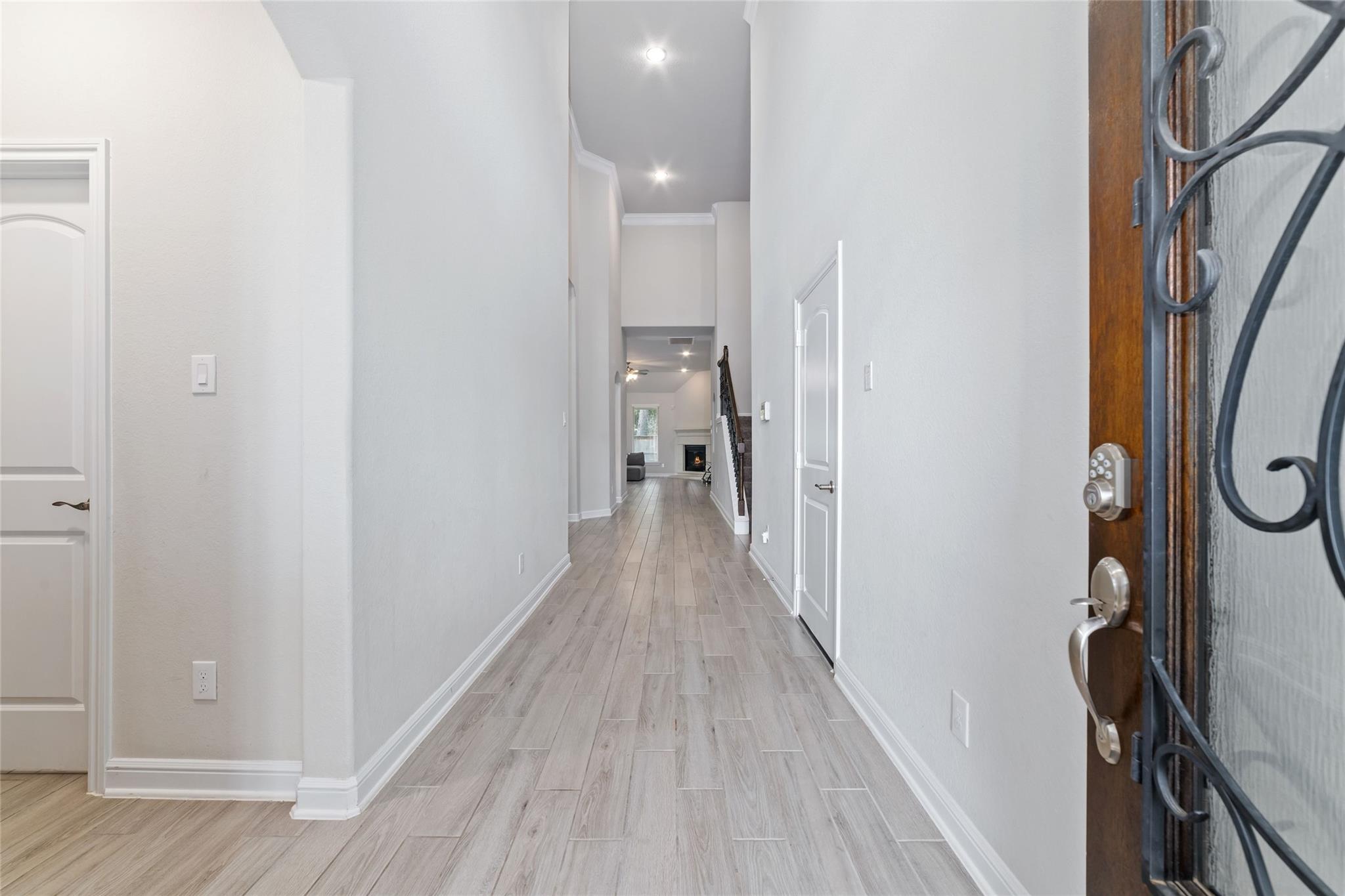 3324 Hickory Leaf Trail