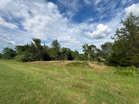 Photo of 0 20th Street, Hempstead, TX 77445 (MLS # 55882592)