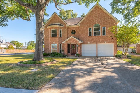Photo of 2601 Lakeway Drive, Seabrook, TX 77586 (MLS # 7810414)