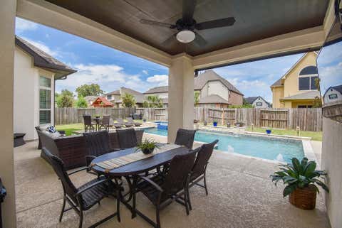 Tiny photo for 2106 Old Town Drive, Missouri City, TX 77459 (MLS # 94836713)