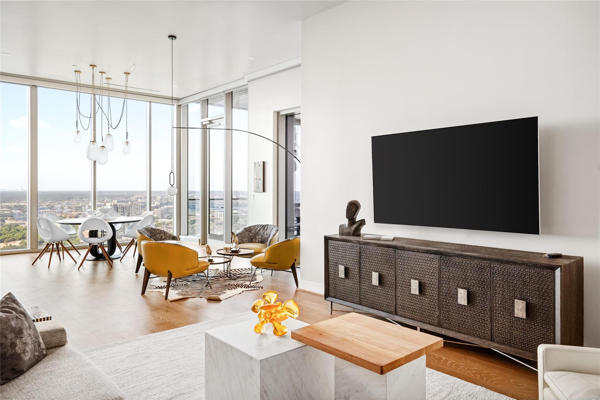 1711 Allen Parkway 3204