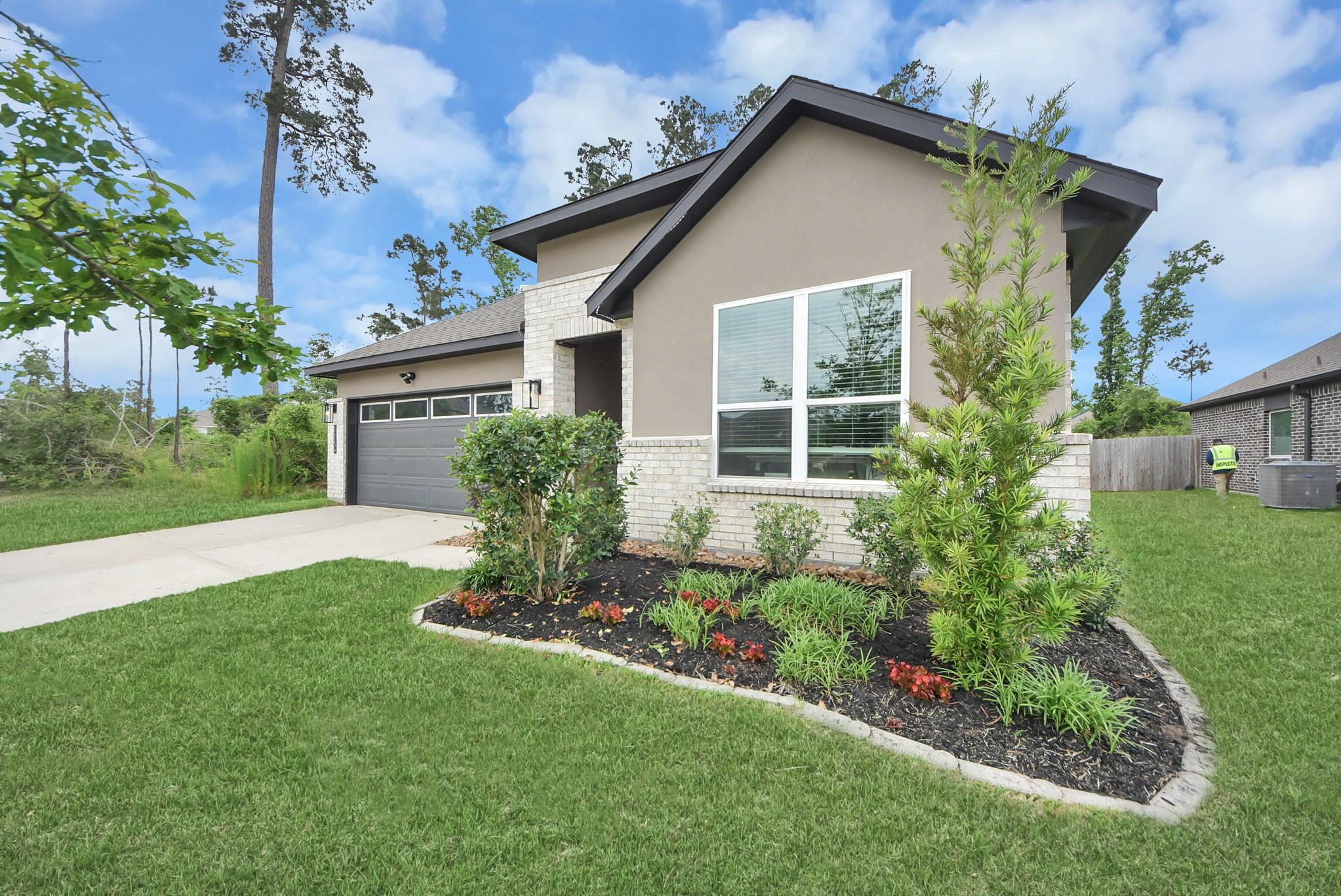 14136 Lake Lodge Drive