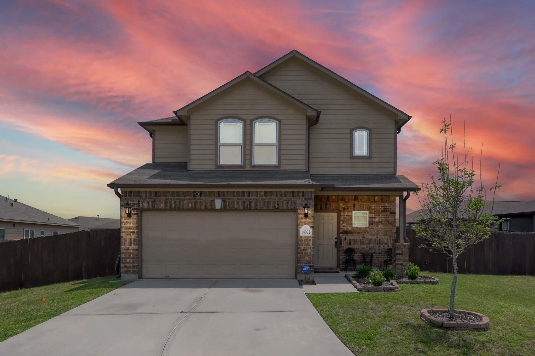 14072 Waukegan Way N