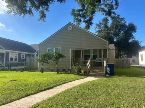 Photo of 428 10th Avenue North AVE, Texas City, TX 77590 (MLS # 89274398)