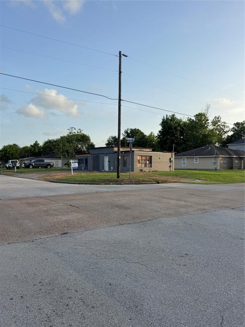 Vacant Land For Sale - 3 S Westward Street<br/> Texas City, TX 77591