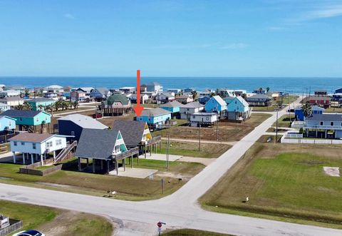 Photo of 310 Angel Wing Street, Surfside Beach, TX 77541 (MLS # 66613376)